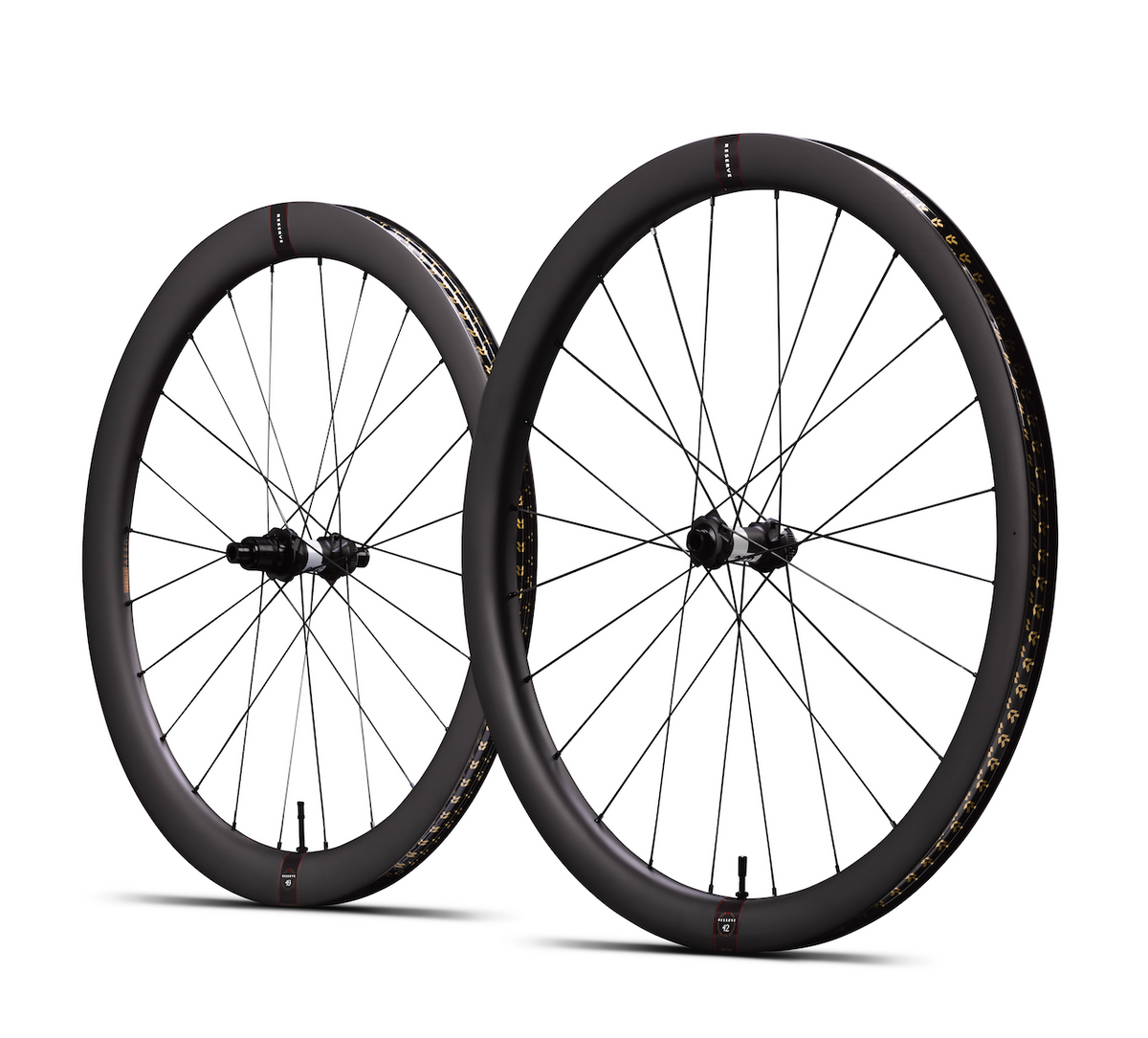 Juego Ruedas Carretera Reserve 42/49 Turbulent Aero DT Swiss 180 Dicut XDR/HG-EV Center Lock Negro